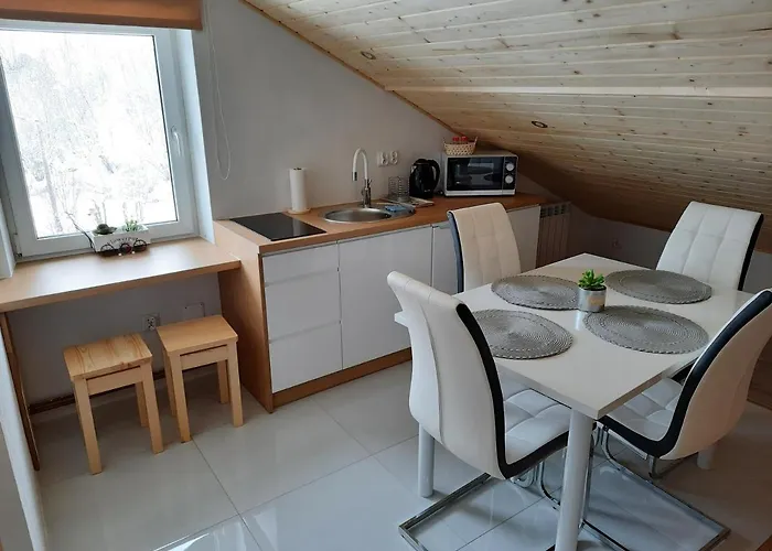 Lägenhet Apartament Na Poddaszu